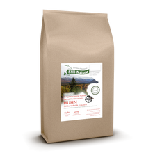 Still Nature | Huhn mit Süßkartoffel und Kräuter | kleine Rassen